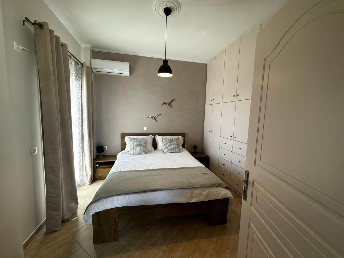 Veldi Art - Kamari Beach Apartment 费拉 外观 照片