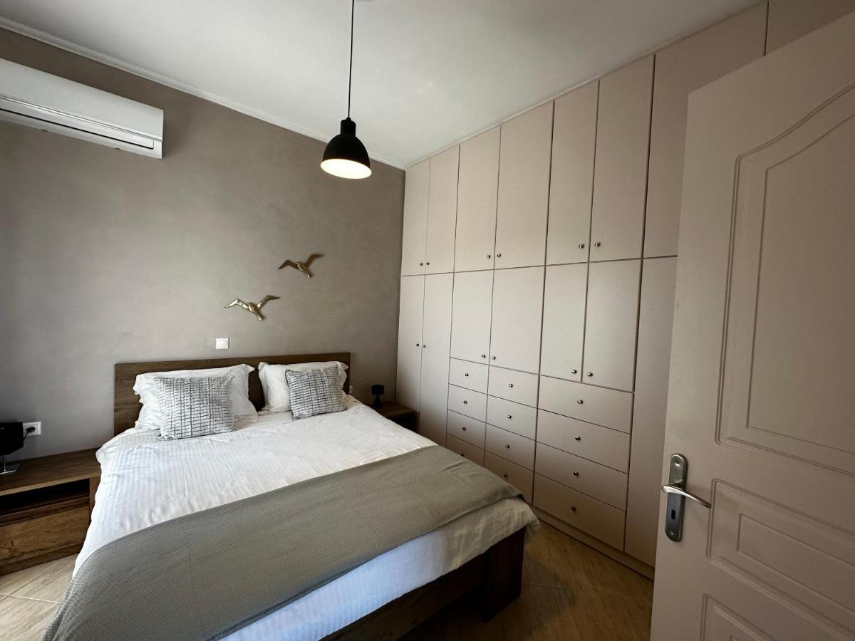 Veldi Art - Kamari Beach Apartment 费拉 外观 照片