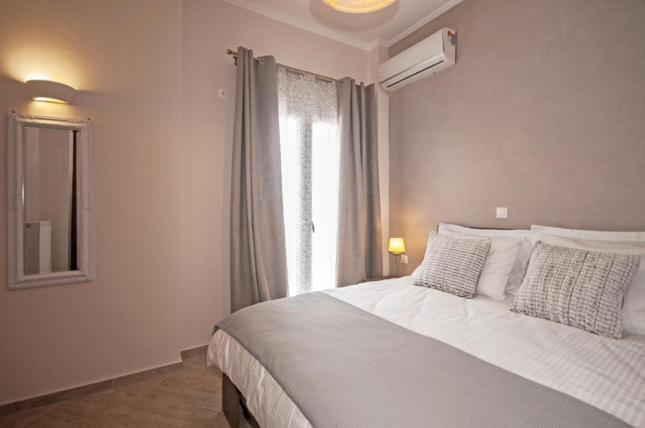 Veldi Art - Kamari Beach Apartment 费拉 外观 照片