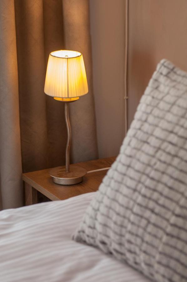 Veldi Art - Kamari Beach Apartment 费拉 外观 照片