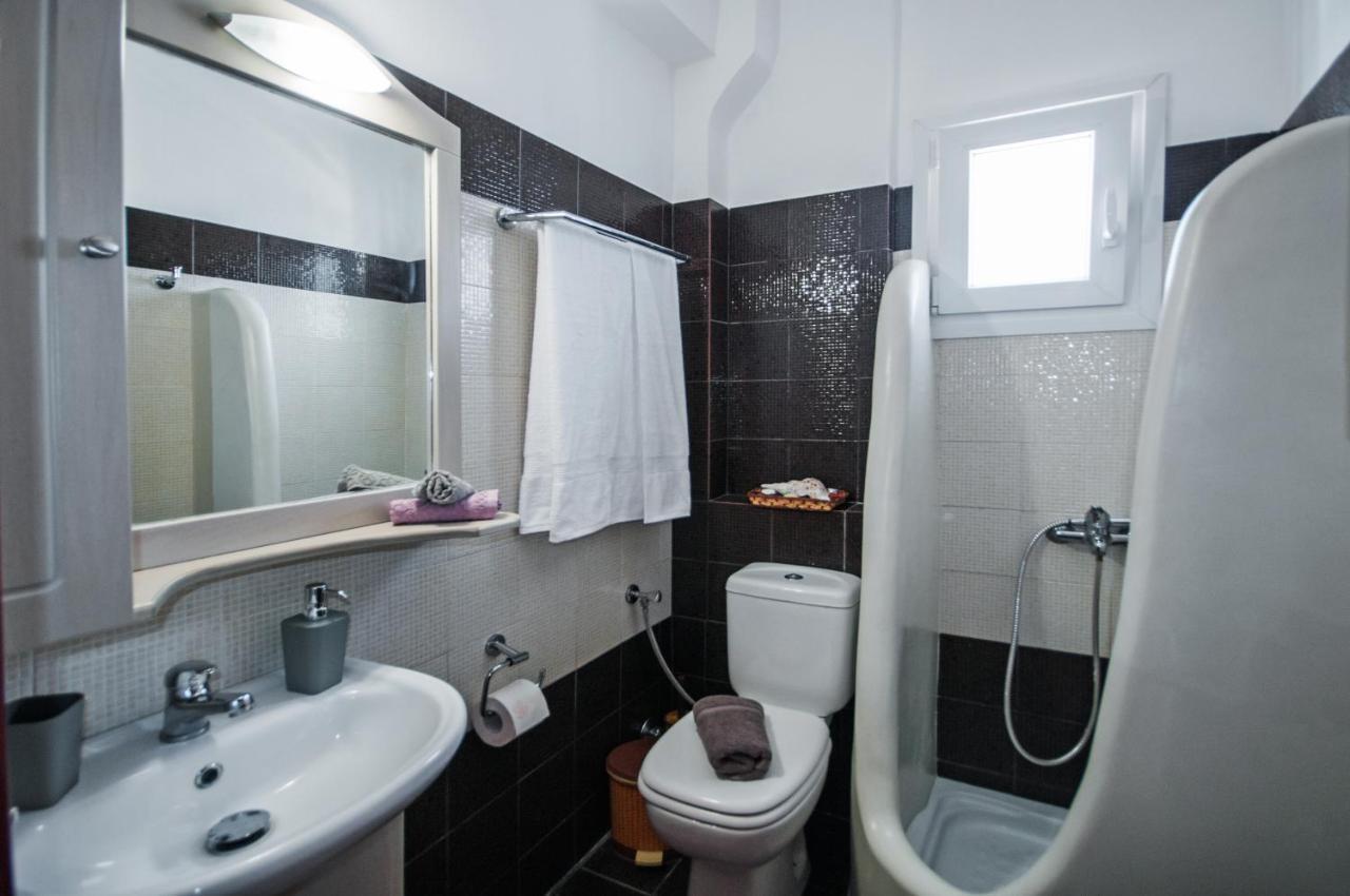 Veldi Art - Kamari Beach Apartment 费拉 外观 照片
